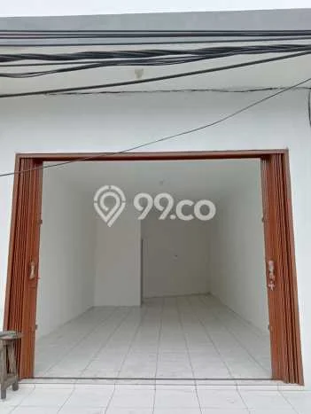 Unit Komersial Dijual di Curug Tangerang Luas Tanah 740m2, Luas Bangunan 132m2 Unit Komersial Dijual di Curug Tangerang Luas Tanah 740m2, Luas Bangunan 132m2