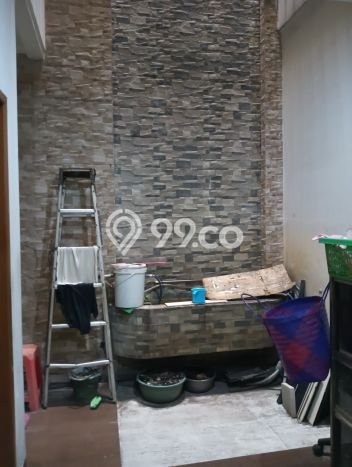 Siap Huni Hunian Elit 4 Kamar di Tambora Dekat ke Mana Pun Siap Huni Hunian Elit 4 Kamar di Tambora Dekat ke Mana Pun