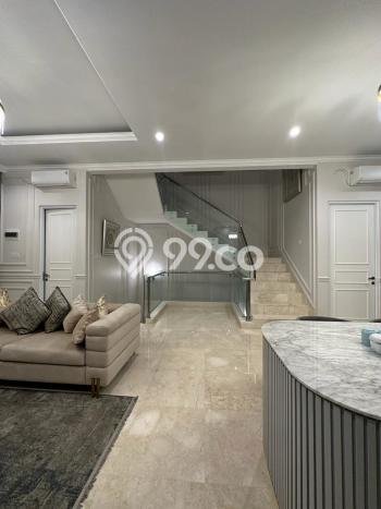 Rumah Luxury Modern Tanpa Renovasi di Joglo Jakarta Barat Rumah Luxury Modern Tanpa Renovasi di Joglo Jakarta Barat