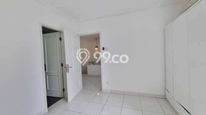 Dijual Rumah Premium dengan Fasilitas Sekitar Lengkap di Kembangan, Jakarta Barat Dijual Rumah Premium dengan Fasilitas Sekitar Lengkap di Kembangan, Jakarta Barat