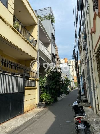 Dijual Cepat Rumah Bagus Siap Huni LB 140m2 di Pademangan, Jakarta Utara Dijual Cepat Rumah Bagus Siap Huni LB 140m2 di Pademangan, Jakarta Utara