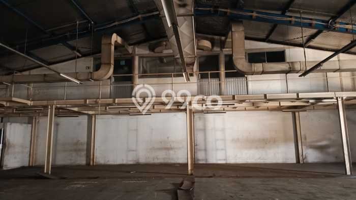 Gudang bagus disewakan di Karawaci Tangerang dengan LB 1410m2 harga sewa terbaik Gudang bagus disewakan di Karawaci Tangerang dengan LB 1410m2 harga sewa terbaik