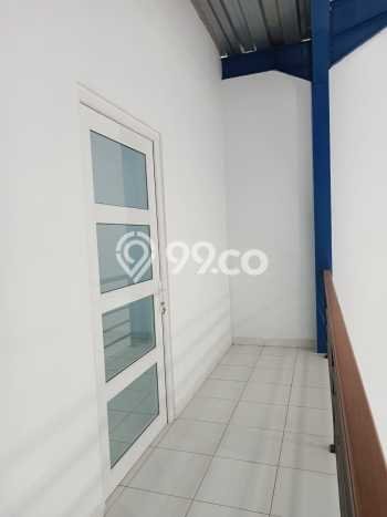 KEUNTUNGAN BERLIPAT! Gudang di Kamal, Luas 480m², Area Bisnis KEUNTUNGAN BERLIPAT! Gudang di Kamal, Luas 480m², Area Bisnis