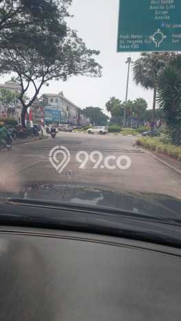 Dijual Rumah Premium dengan Fasilitas Sekitar Komplit di Cipondoh, Tangerang Dijual Rumah Premium dengan Fasilitas Sekitar Komplit di Cipondoh, Tangerang