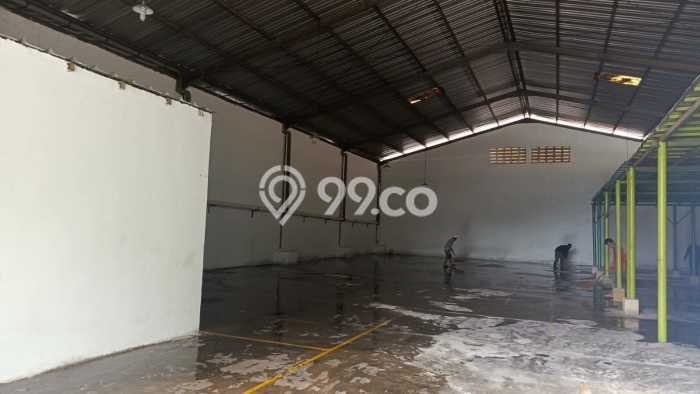 Unit Gudang disewakan di Karawaci Tangerang dengan LT 540m2 / LB 540m2 Unit Gudang disewakan di Karawaci Tangerang dengan LT 540m2 / LB 540m2