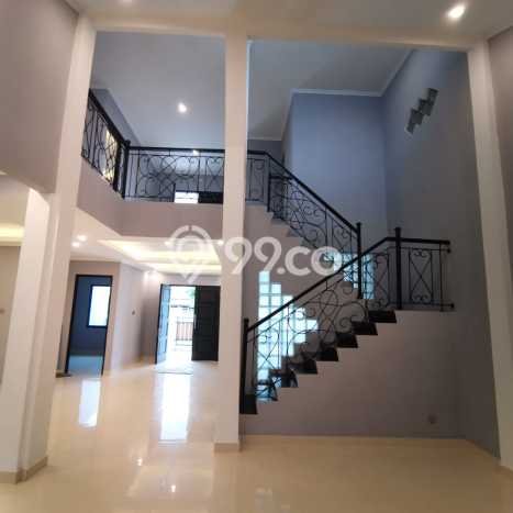 Dijual Rumah Mewah Megah Dengan View Cantik di BSD Griya Loka, Tangerang Dijual Rumah Mewah Megah Dengan View Cantik di BSD Griya Loka, Tangerang