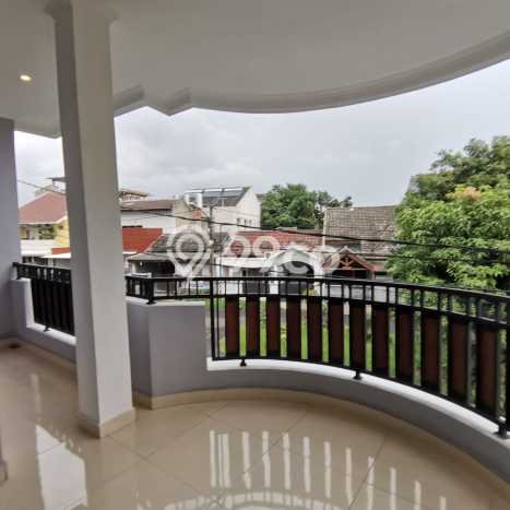 Dijual Rumah Mewah Megah Dengan View Cantik di BSD Griya Loka, Tangerang Dijual Rumah Mewah Megah Dengan View Cantik di BSD Griya Loka, Tangerang