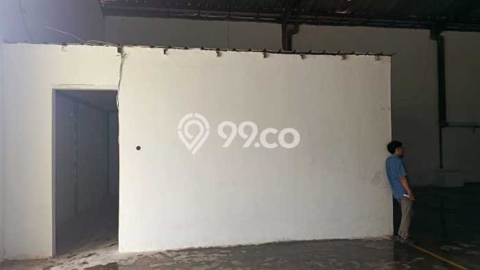Unit Gudang disewakan di Karawaci Tangerang dengan LT 540m2 / LB 540m2 Unit Gudang disewakan di Karawaci Tangerang dengan LT 540m2 / LB 540m2