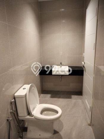 Siap Huni Hunian Elit 3 Kamar di Cipondoh Dekat ke Mana Saja Siap Huni Hunian Elit 3 Kamar di Cipondoh Dekat ke Mana Saja