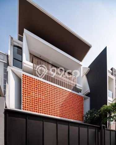 Komersial Dijual di Jakarta Utara LT 250m2 & LB 700m2 Lokasi Terbaik! Komersial Dijual di Jakarta Utara LT 250m2 & LB 700m2 Lokasi Terbaik!