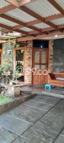 Dijual Rumah 3 KT di Puri Indah, Jakarta Barat - LT 140m² Dijual Rumah 3 KT di Puri Indah, Jakarta Barat - LT 140m²