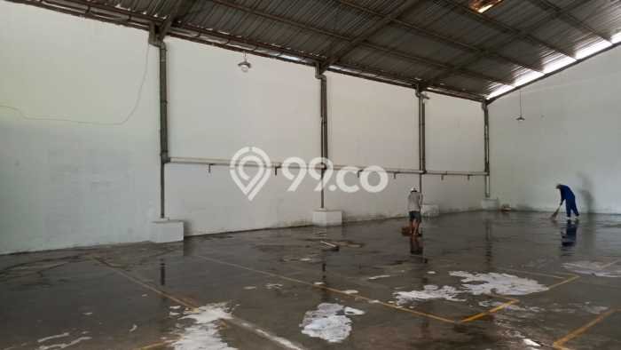 Unit Gudang disewakan di Karawaci Tangerang dengan LT 540m2 / LB 540m2 Unit Gudang disewakan di Karawaci Tangerang dengan LT 540m2 / LB 540m2