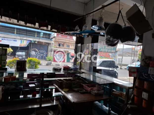 Komersial Dijual Lokasi Emas di Ciledug Luas 200m2 Komersial Dijual Lokasi Emas di Ciledug Luas 200m2