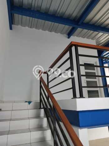KEUNTUNGAN BERLIPAT! Gudang di Kamal, Luas 480m², Area Bisnis KEUNTUNGAN BERLIPAT! Gudang di Kamal, Luas 480m², Area Bisnis