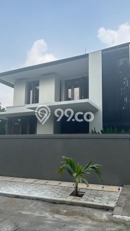 Hunian Mewah Siap Huni LT 499m2 di Pesanggrahan, Jakarta Selatan Hunian Mewah Siap Huni LT 499m2 di Pesanggrahan, Jakarta Selatan