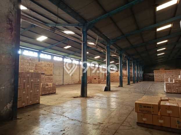 Gudang di Karawaci, Luas 2480m2m², Disewakan, Kawasan Komersial, Ready Untuk Dihuni Gudang di Karawaci, Luas 2480m2m², Disewakan, Kawasan Komersial, Ready Untuk Dihuni