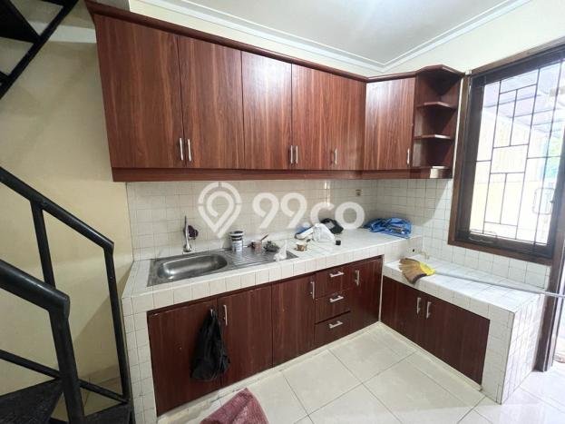 Rumah Elit Modern Siap Huni di BSD Tangerang Rumah Elit Modern Siap Huni di BSD Tangerang