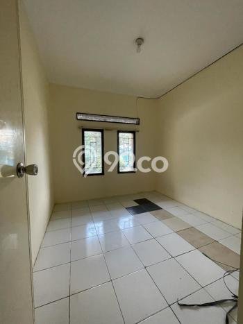 Rumah Elit Modern Siap Huni di BSD Tangerang Rumah Elit Modern Siap Huni di BSD Tangerang