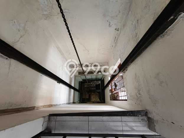 Ruko Dijual Lokasi Stratagis di Karang Tengah Tangerang Cocok untuk Investasi Ruko Dijual Lokasi Stratagis di Karang Tengah Tangerang Cocok untuk Investasi