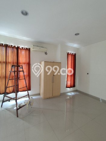 Rumah Nyaman di , 3 KT, Area Tenang, Luas 102m2m² LB 120m2m² Rumah Nyaman di , 3 KT, Area Tenang, Luas 102m2m² LB 120m2m²