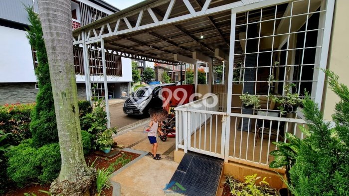 For Sale Hunian Rumah Terawat 2 KT di Legenda Wisata, Jakarta Timur For Sale Hunian Rumah Terawat 2 KT di Legenda Wisata, Jakarta Timur