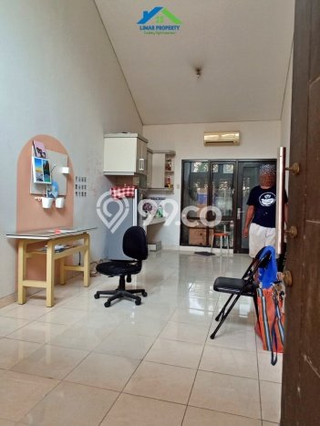 For Sale Hunian Rumah Terawat 2 Kamar di Cibubur, Jakarta Timur For Sale Hunian Rumah Terawat 2 Kamar di Cibubur, Jakarta Timur