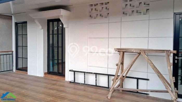 Rumah Luas Asri 4 KT Siap Pakai di Kota Wisata Jakarta Timur Rumah Luas Asri 4 KT Siap Pakai di Kota Wisata Jakarta Timur