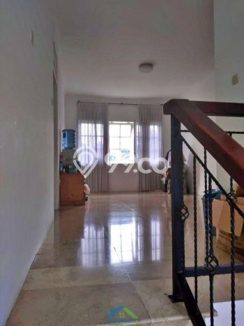 Siap Huni Rumah Mewah 6 Kamar di Cimanggis Dekat ke Mana Pun Siap Huni Rumah Mewah 6 Kamar di Cimanggis Dekat ke Mana Pun