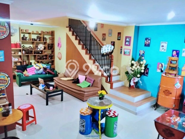 Jual Rumah Strategis Bagus Punya 4 KT di Tapos Depok SHM Jual Rumah Strategis Bagus Punya 4 KT di Tapos Depok SHM