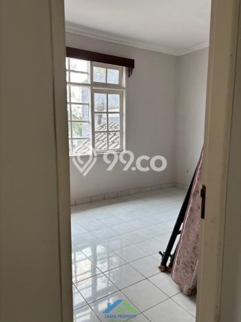 Rumah Modern 3 Kamar LT 144m2 di Legenda Wisata Rumah Modern 3 Kamar LT 144m2 di Legenda Wisata