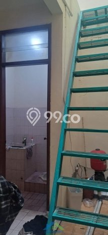 Rumah Luas Asri 4 KT Siap Huni di Raffles Hills Jakarta Timur Rumah Luas Asri 4 KT Siap Huni di Raffles Hills Jakarta Timur