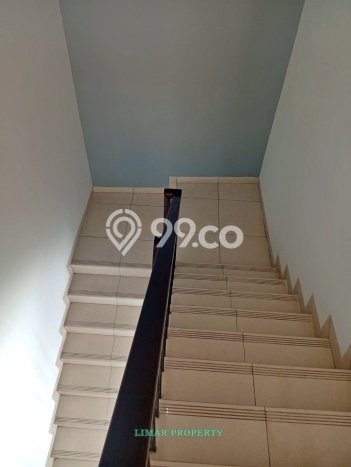 For Sale! Premium House LT 277m2 Desain Modern di Kota Wisata For Sale! Premium House LT 277m2 Desain Modern di Kota Wisata