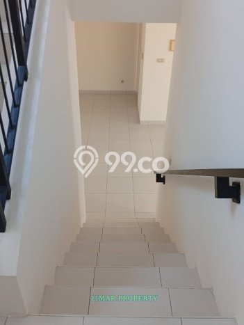 Rumah Elit Modern Siap Huni di Kota Wisata Jakarta Timur Rumah Elit Modern Siap Huni di Kota Wisata Jakarta Timur