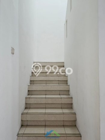 Rumah Modern 4 KT di Citra Grand Jakarta Timur Semi Furnished Rumah Modern 4 KT di Citra Grand Jakarta Timur Semi Furnished