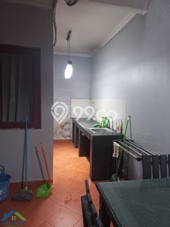 Rumah Kontrakan Jakarta Timur LT 150m2 LB 150m2 Kawasan Cibubur Rumah Kontrakan Jakarta Timur LT 150m2 LB 150m2 Kawasan Cibubur