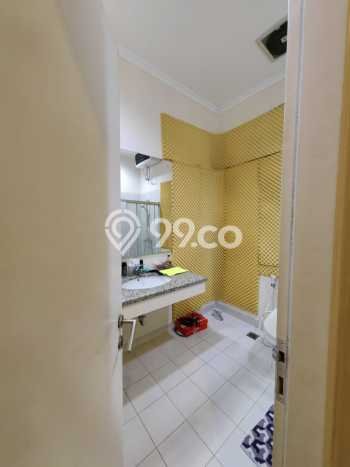 Di jual rumah rapi siap huni di sutera harmoni Di jual rumah rapi siap huni di sutera harmoni