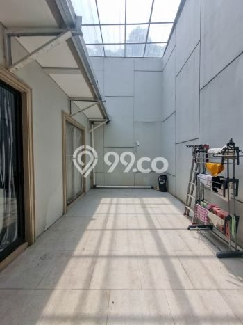 Disewakan! Rumah 3 Kamar Tidur &
3 Kamar Mandi di BSD City, Tangerang Disewakan! Rumah 3 Kamar Tidur &
3 Kamar Mandi di BSD City, Tangerang