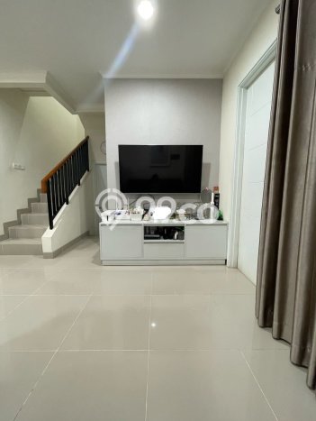 Rumah 3 KT 3 KM di Kawasan Gading Serpong, Tangerang Rumah 3 KT 3 KM di Kawasan Gading Serpong, Tangerang