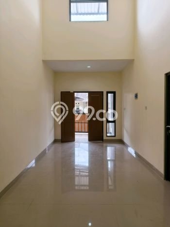 Hunian Mewah LB 250m2 Siap Huni Desain Elegan di BSD Taman Crysant, Tangerang Hunian Mewah LB 250m2 Siap Huni Desain Elegan di BSD Taman Crysant, Tangerang