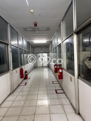SEWA STRATEGIS! Gudang Kawasan Tangerang Kota, Luas 1384m², Area Berkembang SEWA STRATEGIS! Gudang Kawasan Tangerang Kota, Luas 1384m², Area Berkembang