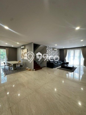 Rumah Elit LB 700m2 Siap Pakai Desain Elegan di Pantai Indah Kapuk, Jakarta Utara Rumah Elit LB 700m2 Siap Pakai Desain Elegan di Pantai Indah Kapuk, Jakarta Utara