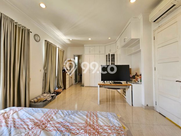 For Sale! Luxury House LT 300m2 Desain Elegan di Gading Serpong For Sale! Luxury House LT 300m2 Desain Elegan di Gading Serpong