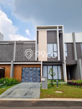 Rumah Luxury Modern Tanpa Renovasi di Suvarna Sutera Tangerang Rumah Luxury Modern Tanpa Renovasi di Suvarna Sutera Tangerang