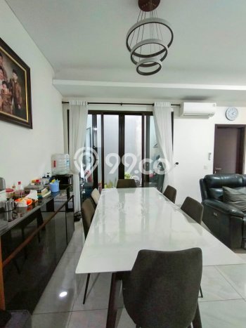 Rumah Kawasan BSD City, LT 160m2m², Bangunan 200m2m² Rumah Kawasan BSD City, LT 160m2m², Bangunan 200m2m²