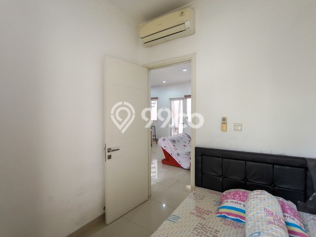 For Sale Hunian Rumah Terawat 4 KT di Gading Serpong, Tangerang For Sale Hunian Rumah Terawat 4 KT di Gading Serpong, Tangerang