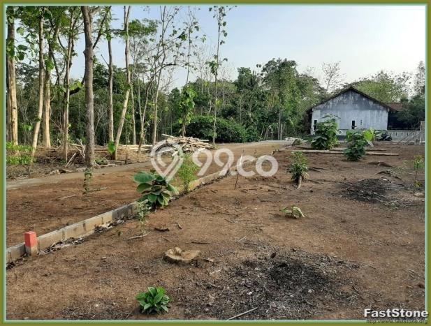 Tanah di Godean, Luas 130m², Kawasan Bisnis Tanah di Godean, Luas 130m², Kawasan Bisnis
