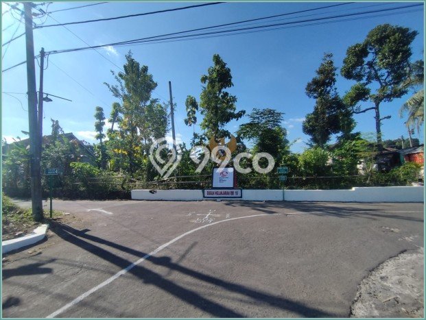 Unit Kost Dijual di Kawasan Berbah Sleman dengan 8 KT Unit Kost Dijual di Kawasan Berbah Sleman dengan 8 KT