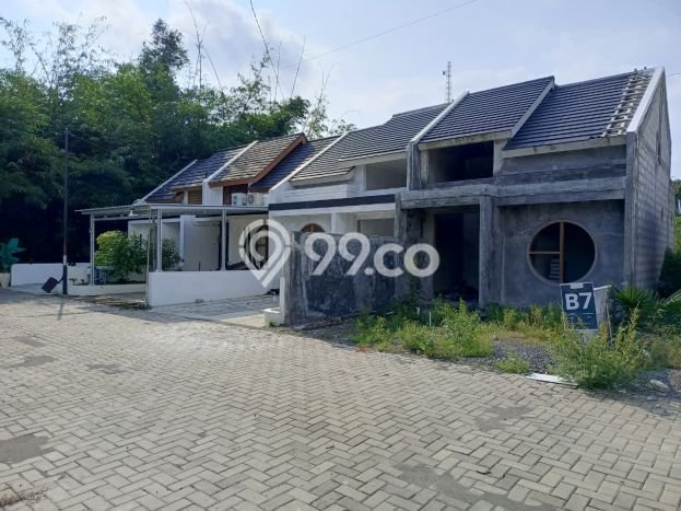 Rumah Sederhana Dijual Lokasi Sentolo 2 Kamar dengan LT 71m2 Rumah Sederhana Dijual Lokasi Sentolo 2 Kamar dengan LT 71m2