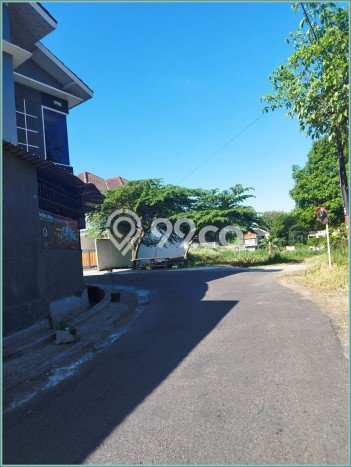 Unit Kost Dijual di Kawasan Berbah Sleman dengan 8 KT Unit Kost Dijual di Kawasan Berbah Sleman dengan 8 KT