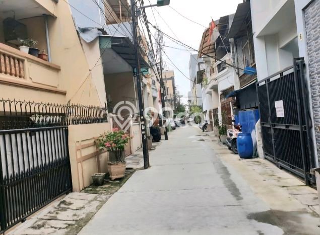 Hunian Cantik Minimalis Lb 163m2 di Pademangan, Jakarta Utara Hunian Cantik Minimalis Lb 163m2 di Pademangan, Jakarta Utara